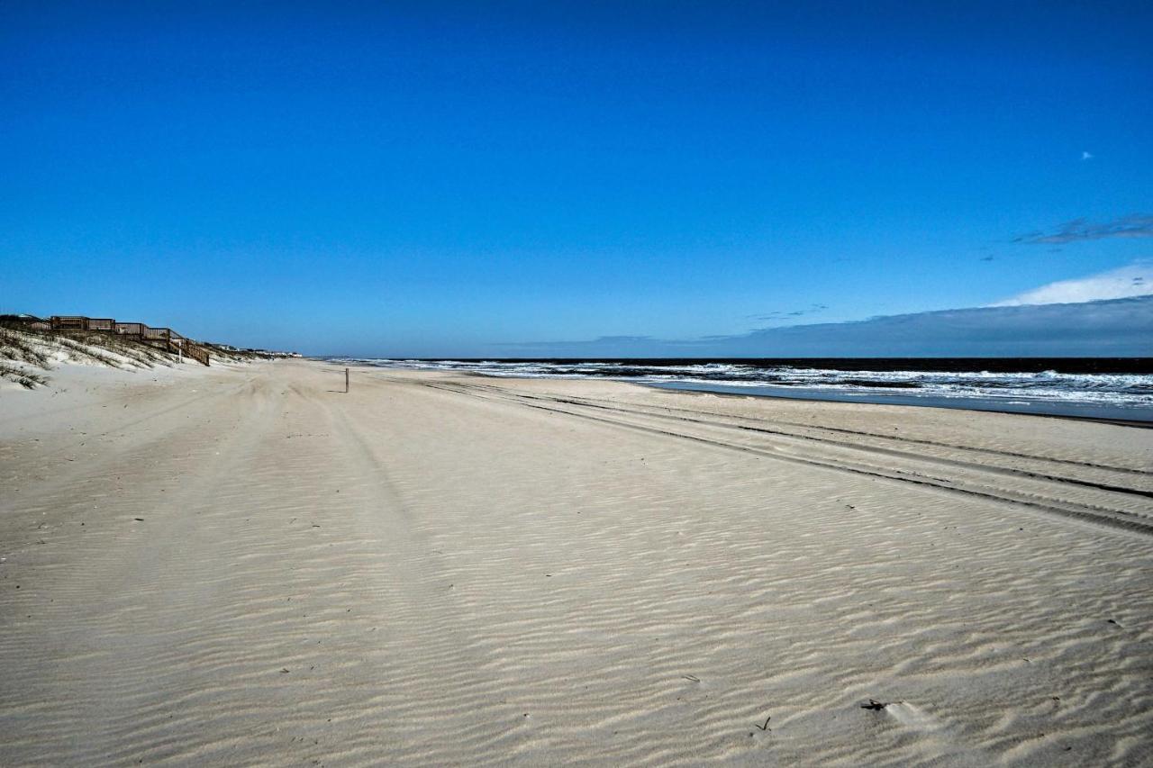 Appartement Breezy Beach Retreat With 180-Degree Ocean Views! à Carolina Beach Extérieur photo